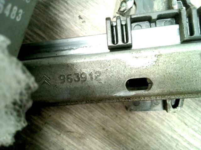 bontott CITROËN C3 Jobb első Ablakemelő Szerkezet (Elektromos)