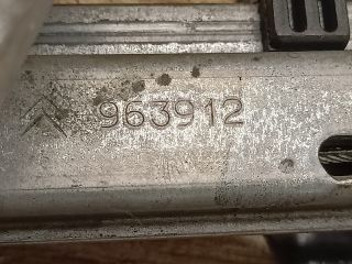 bontott CITROËN C3 Jobb első Ablakemelő Szerkezet (Elektromos)