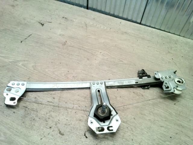 bontott CITROËN C3 Jobb első Ablakemelő Szerkezet (Mechanikus)