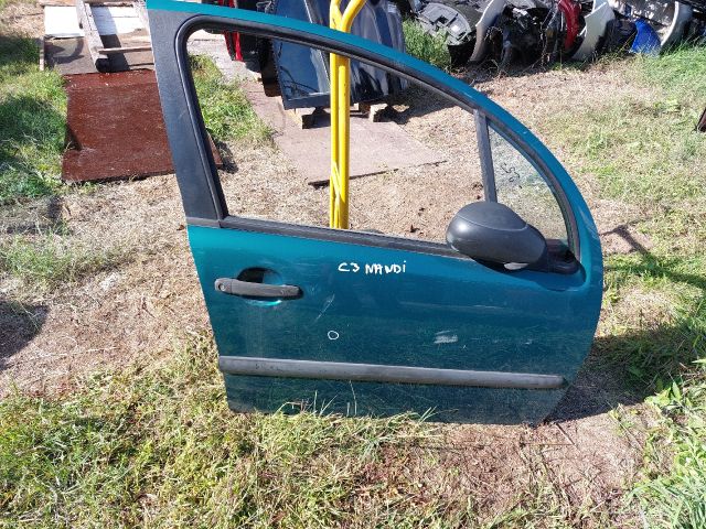 bontott CITROËN C3 Jobb első Ajtó (Részeivel)