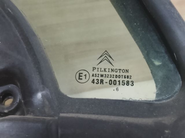 bontott CITROËN C3 Jobb első Fixüveg (Ajtóban)