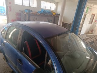 bontott CITROËN C3 Jobb első Gumikéder