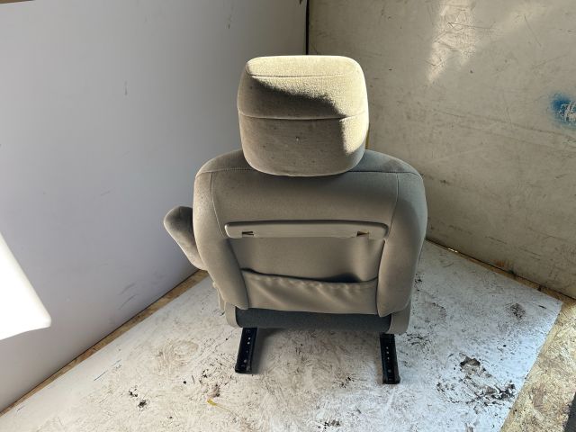 bontott CITROËN C3 Jobb első Ülés