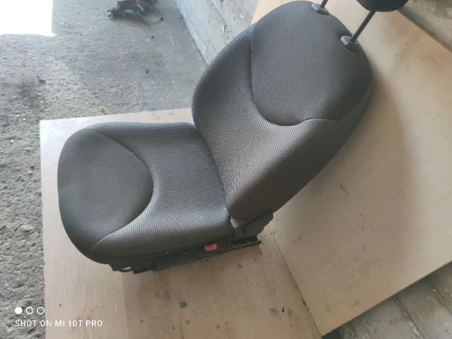 bontott CITROËN C3 Jobb első Ülés