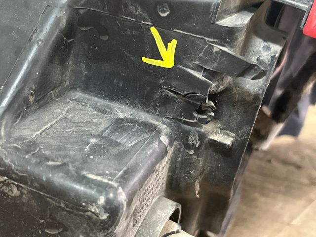 bontott CITROËN C3 Jobb Fényszóró