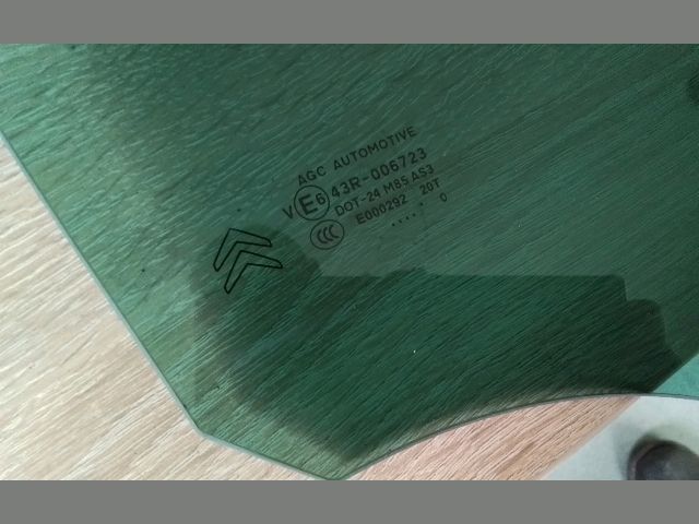 bontott CITROËN C3 Jobb hátsó Ablak