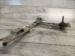 bontott CITROËN C3 Jobb hátsó Ablakemelő Szerkezet (Mechanikus)