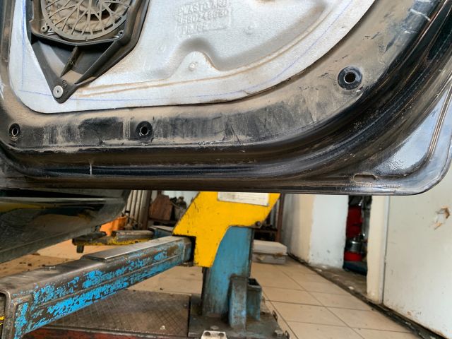 bontott CITROËN C3 Jobb hátsó Ajtó (Üres lemez)