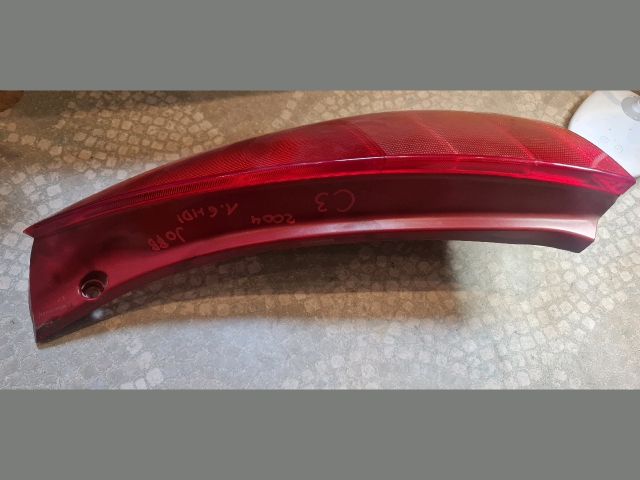 bontott CITROËN C3 Jobb Hátsó Lámpa