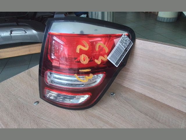 bontott CITROËN C3 Jobb Hátsó Lámpa