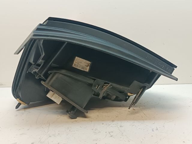 bontott CITROËN C3 Jobb Hátsó Lámpa