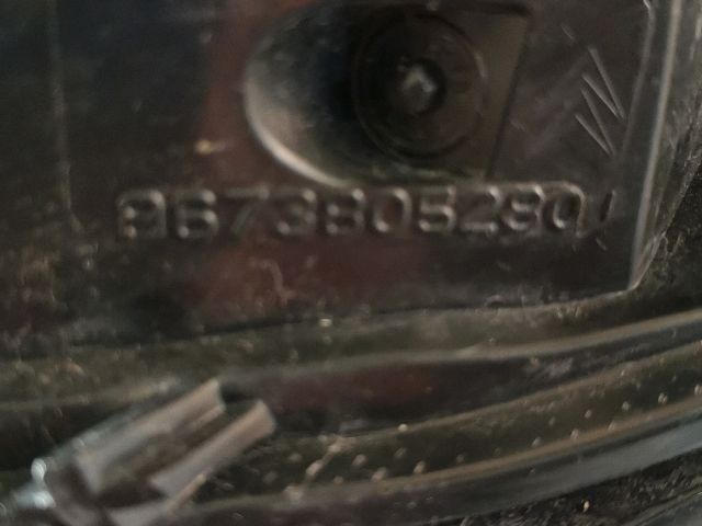 bontott CITROËN C3 Jobb Hátsó Lámpa