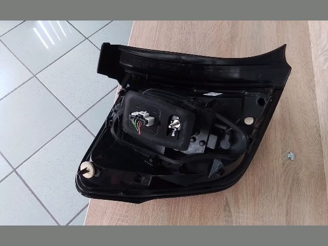 bontott CITROËN C3 Jobb Hátsó Lámpa