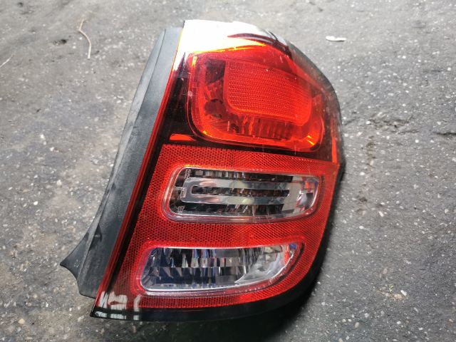 bontott CITROËN C3 Jobb Hátsó Lámpa