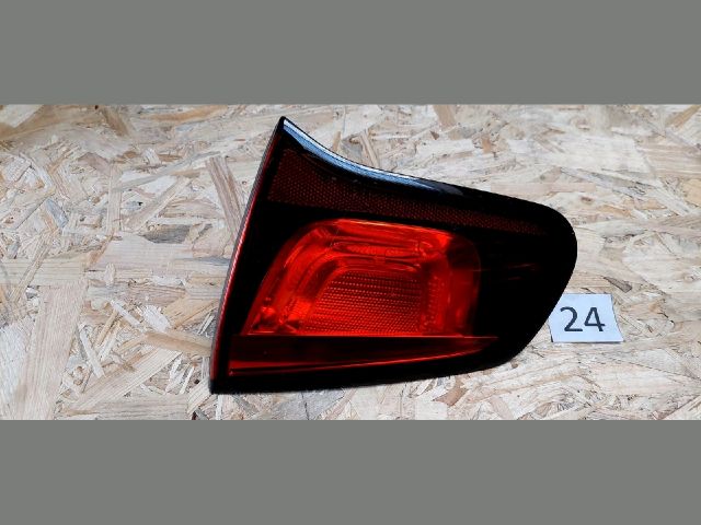 bontott CITROËN C3 Jobb Hátsó Lámpa