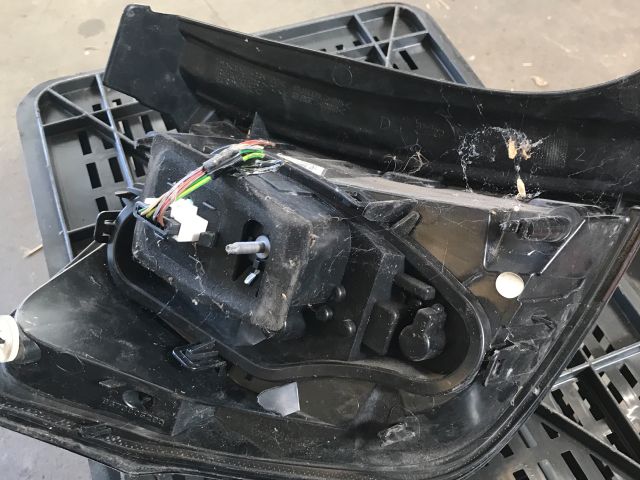 bontott CITROËN C3 Jobb Hátsó Lámpa