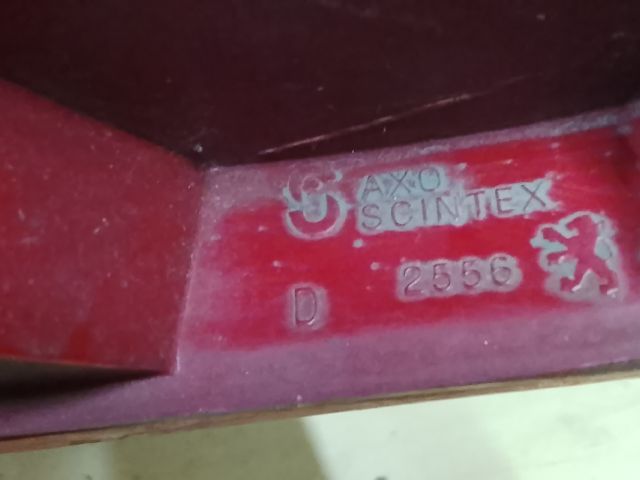 bontott CITROËN C3 Jobb Hátsó Lámpa