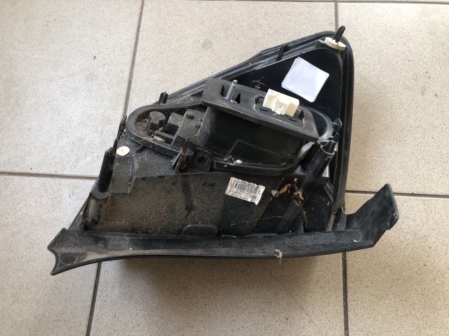 bontott CITROËN C3 Jobb Külső Hátsó Lámpa