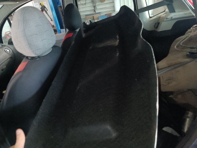 bontott CITROËN C3 Kalaptartó