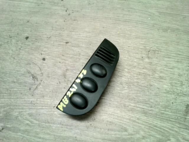 bontott CITROËN C3 Kapcsoló (Magában)