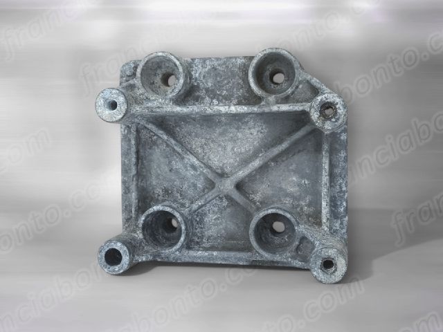 bontott CITROËN C3 Klímakompresszor Tartó Bak