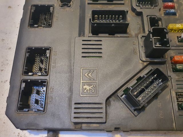 bontott CITROËN C3 Komfort Elektronika