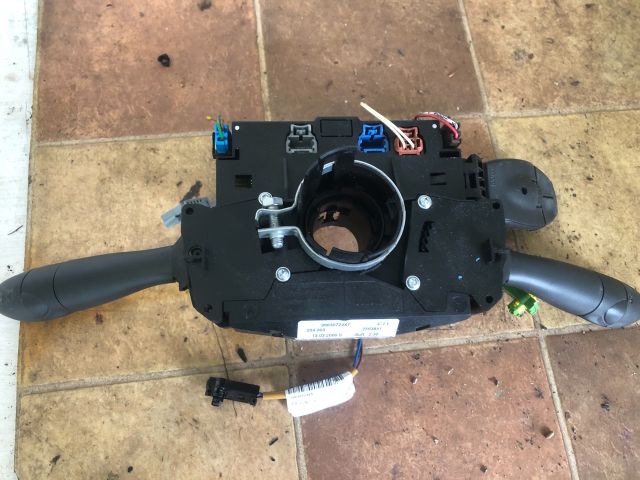 bontott CITROËN C3 Komplett Kormánykapcsoló (Bajuszkapcsoló)