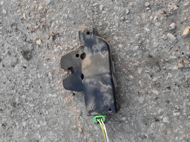 bontott CITROËN C3 Központizár Motor Csomagtérajtó