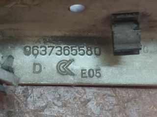 bontott CITROËN C3 Motorháztető Jobb Zsanér