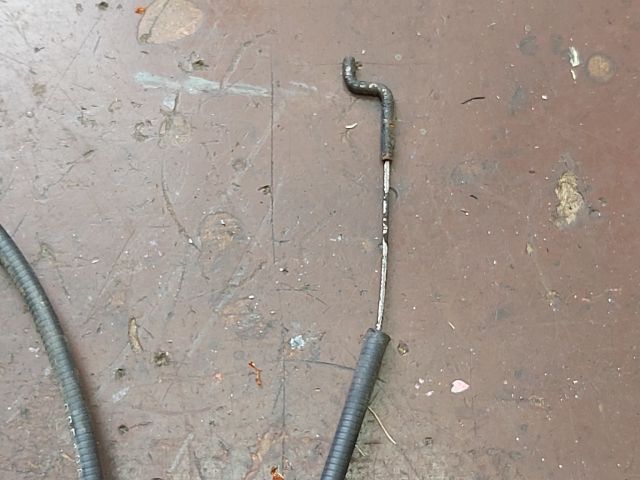 bontott CITROËN C3 Motorháztető Nyitó Bowden