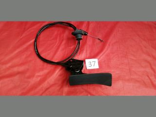 bontott CITROËN C3 Motorháztető Nyitó Kar / Gomb