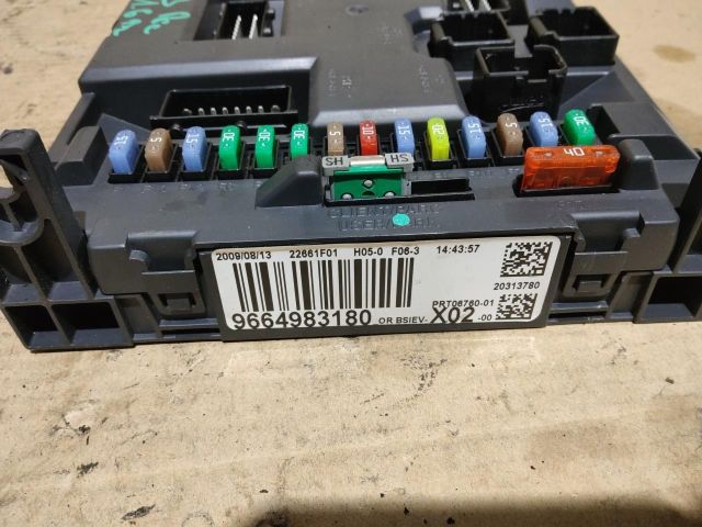 bontott CITROËN C3 Motorvezérlő