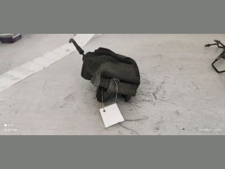 bontott CITROËN C3 PICASSO Bal első Féknyereg Munkahengerrel