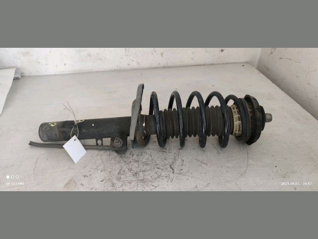 bontott CITROËN C3 PICASSO Bal első Gólyaláb (Lengécsillapító, Rugó)