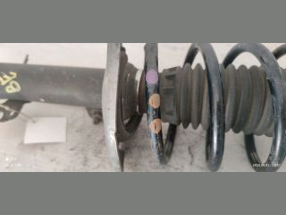 bontott CITROËN C3 PICASSO Bal első Gólyaláb (Lengécsillapító, Rugó)