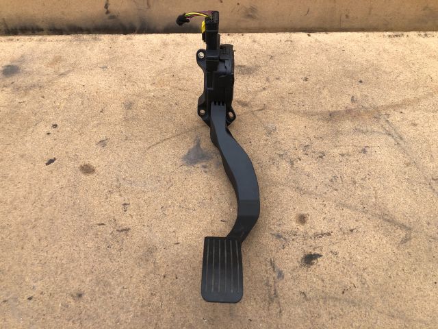 bontott CITROËN C3 PICASSO Gázpedál (Elektromos)