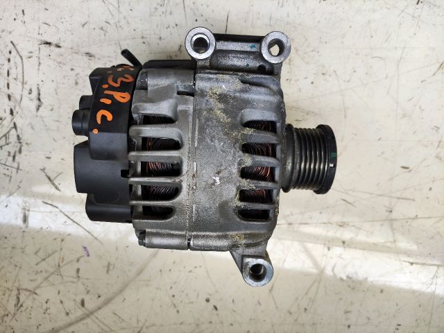 bontott CITROËN C3 PICASSO Generátor