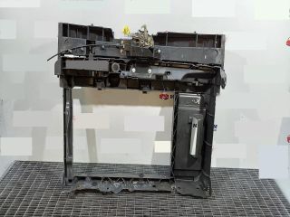 bontott CITROËN C3 PICASSO Homlokfal (Üres lemez)