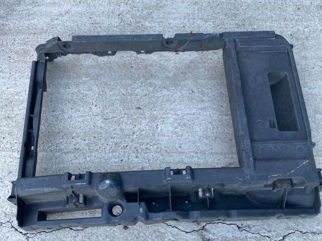 bontott CITROËN C3 PICASSO Homlokfal (Üres lemez)