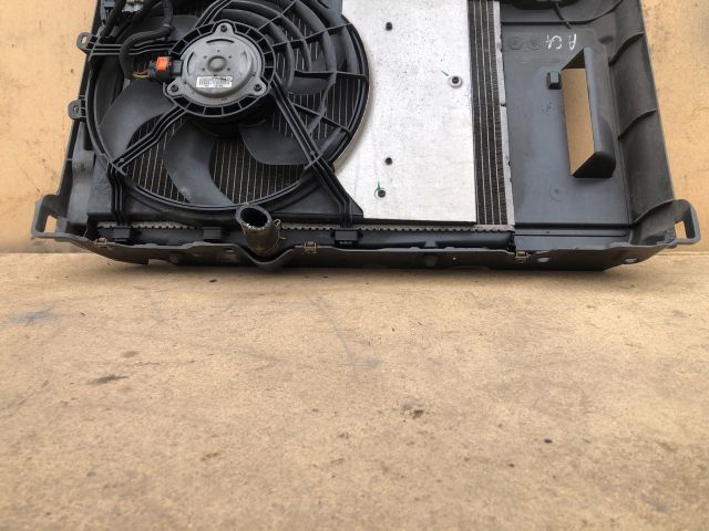 bontott CITROËN C3 PICASSO Komplett Homlokfal (Részeivel)