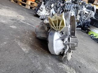 bontott CITROËN C3 PICASSO Váltó (Mechanikus)