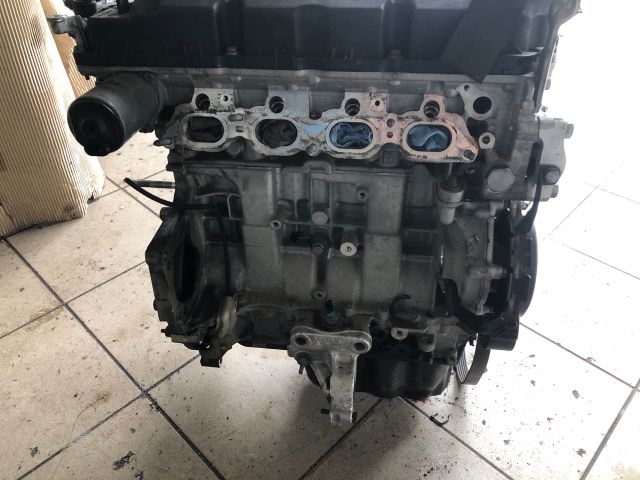 bontott CITROËN C3 PICASSO Motor (Fűzött blokk hengerfejjel)