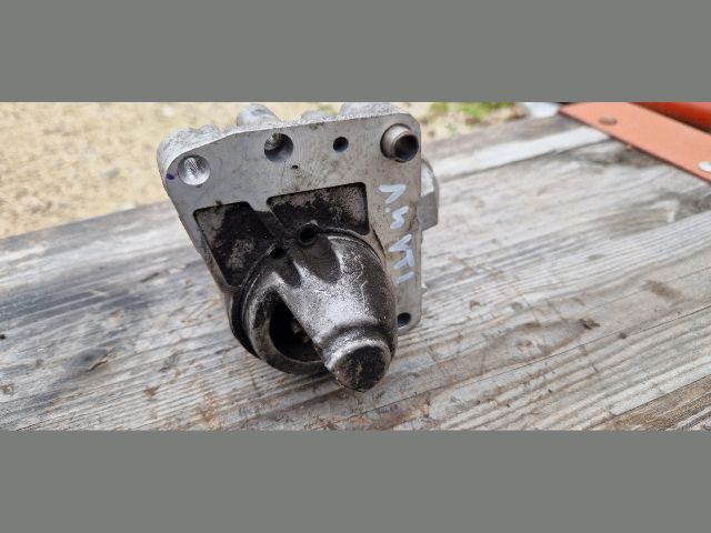 bontott CITROËN C3 PICASSO Önindító