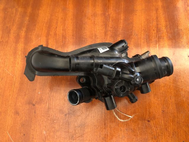 bontott CITROËN C3 PICASSO Termosztátház