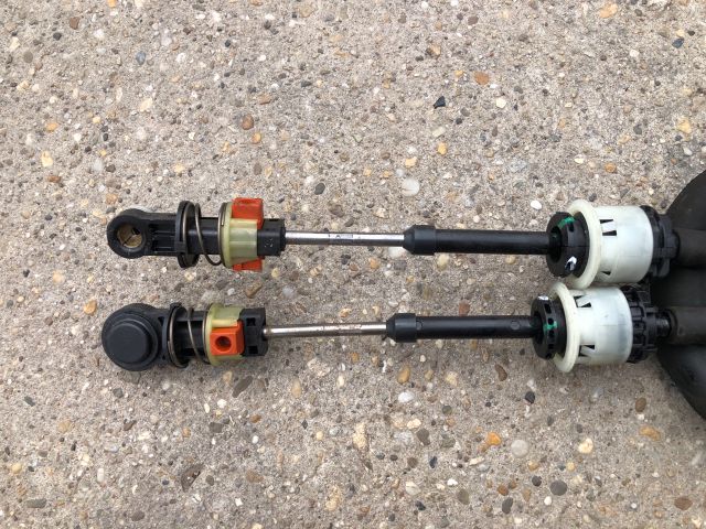 bontott CITROËN C3 PICASSO Váltó Bowden