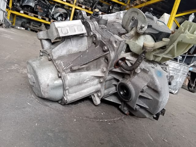 bontott CITROËN C3 PICASSO Váltó (Mechanikus)