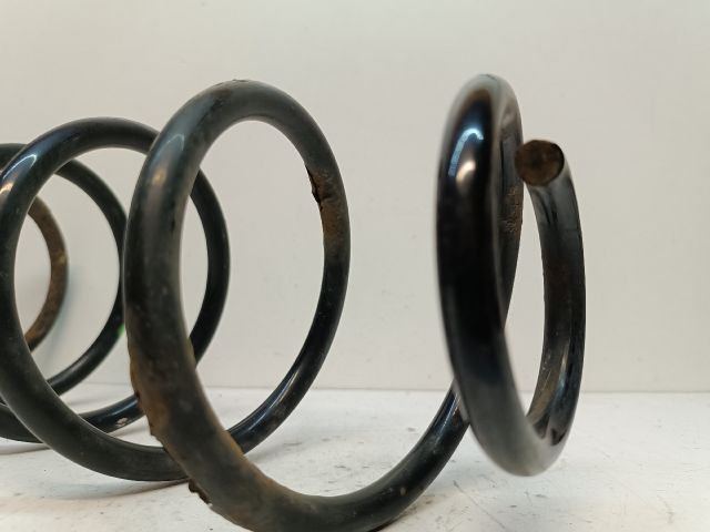 bontott CITROËN C3 PICASSO Bal hátsó Rugó