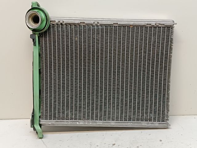 bontott CITROËN C3 PICASSO Fűtőradiátor