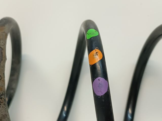 bontott CITROËN C3 PICASSO Jobb hátsó Rugó