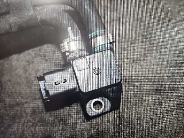 bontott CITROËN C3 PICASSO Részecskeszűrő Nyomásérzékelő